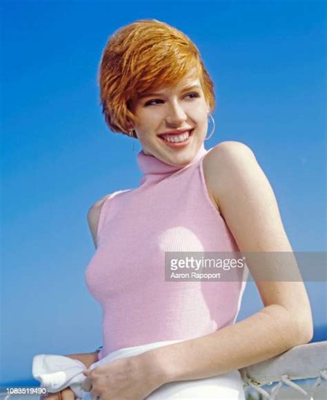 molly ringwald pussy|Molly Ringwald Nude Photos & Videos